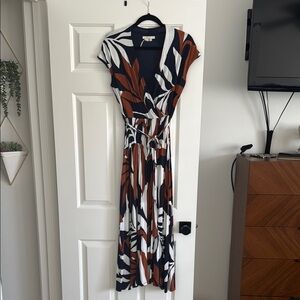 Boden Multi colored leafy print maxi dress.